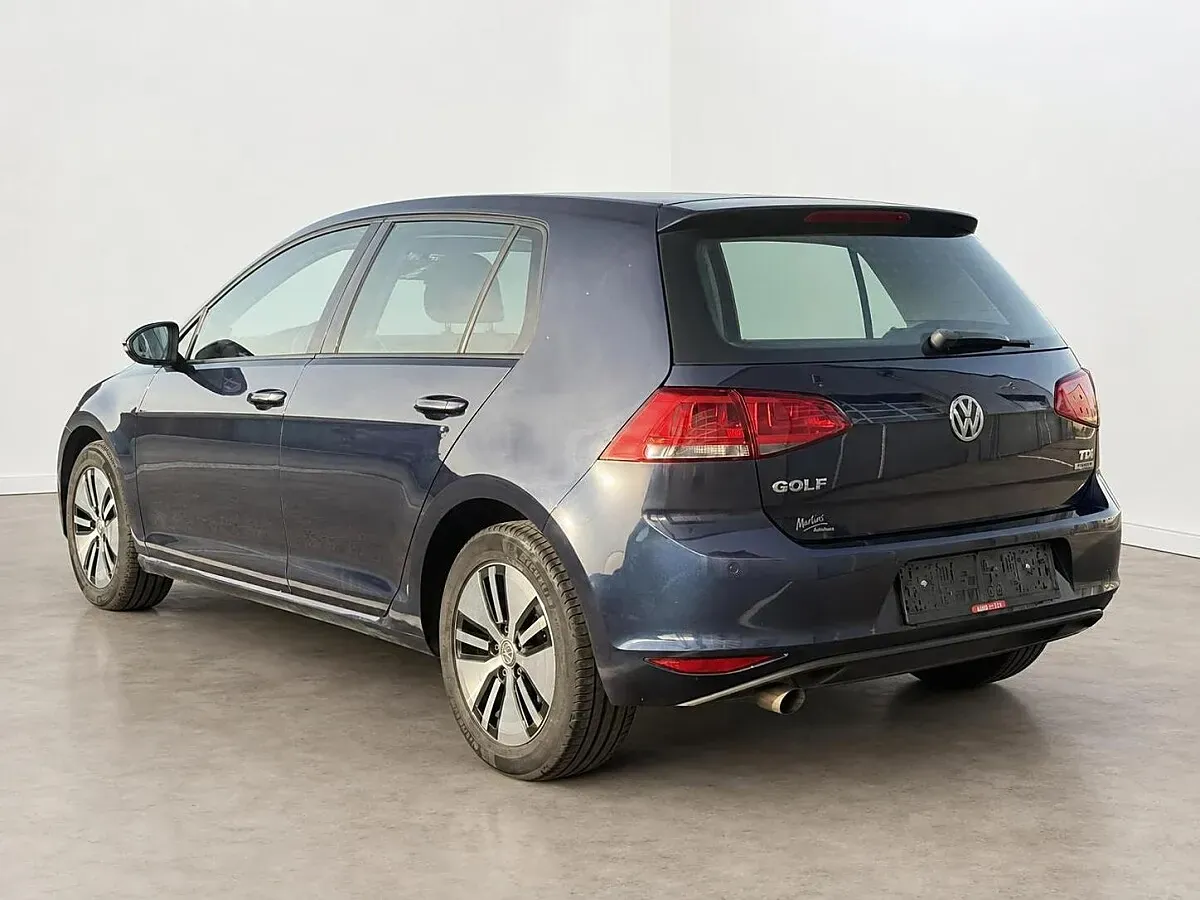 Volkswagen Golf 2013 photo 3