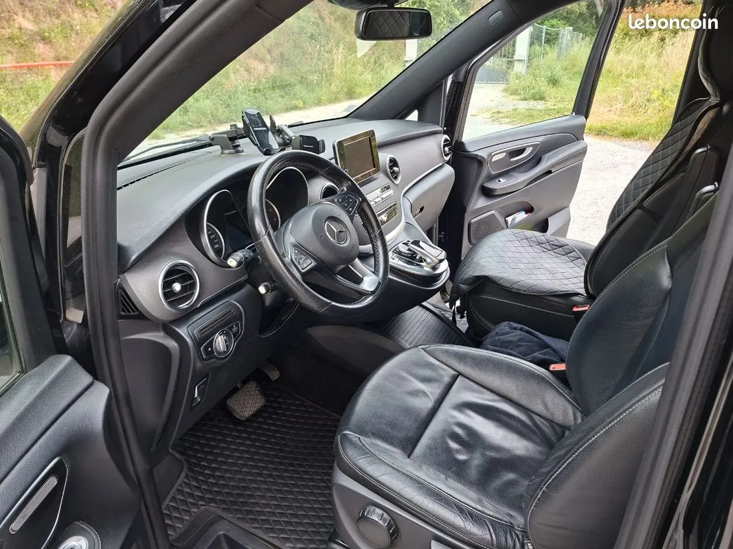 Mercedes-Benz V-Class 2019 photo 5