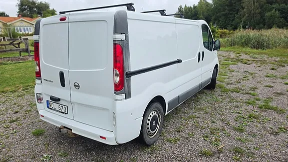 Nissan Primastar 2013 photo 5