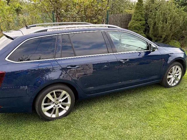 Skoda Octavia Combi 2017 photo 3
