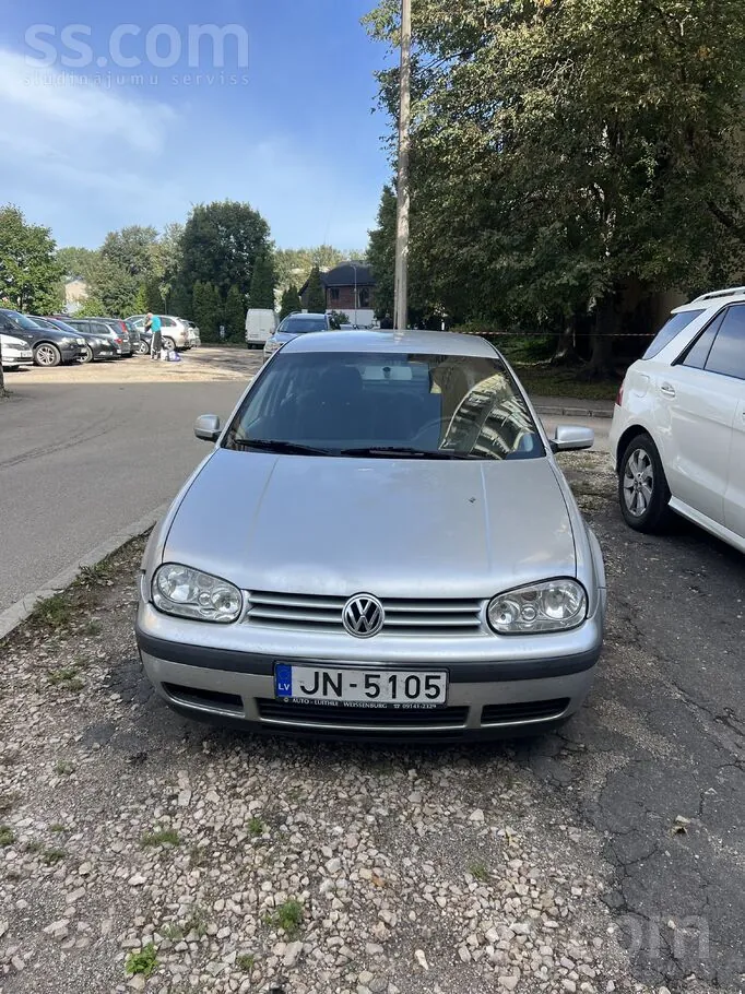 Volkswagen Golf 4