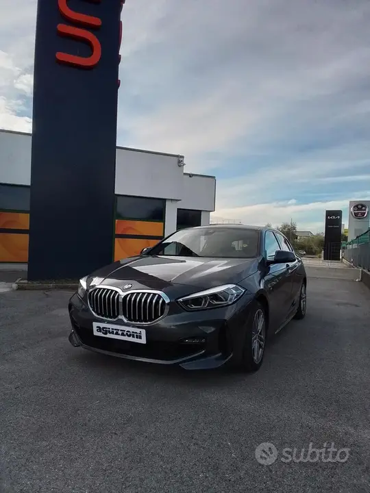 BMW 118D 2021 photo 3