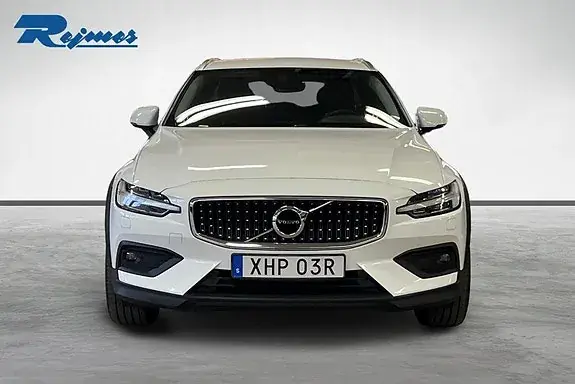 Volvo V60 Cross Country 2022 photo 4