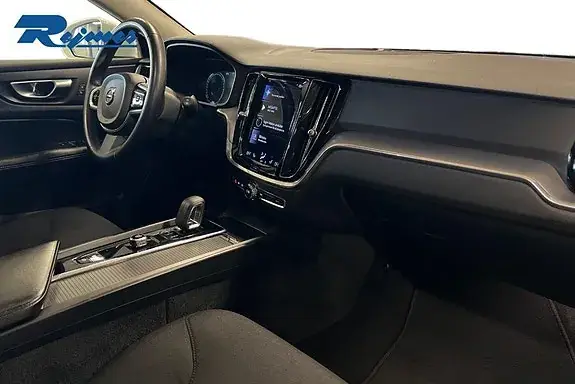 Volvo V60 Cross Country 2022 photo 5