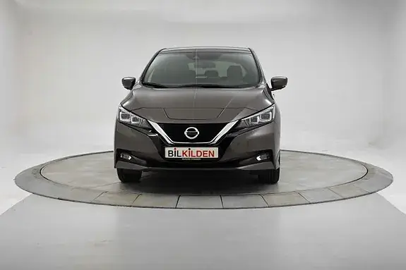 Nissan Leaf 2019 photo 2