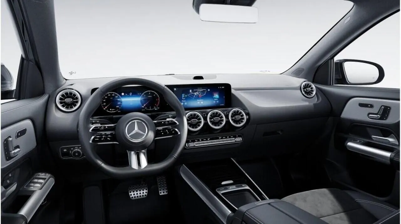 Mercedes-Benz Gla photo 5
