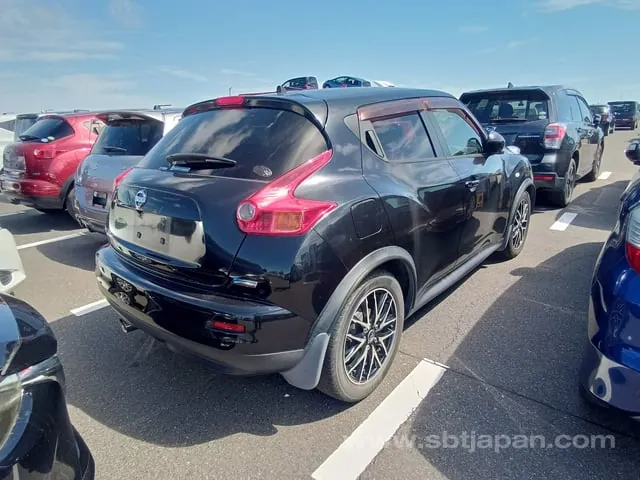 Nissan Juke 2012 photo 4