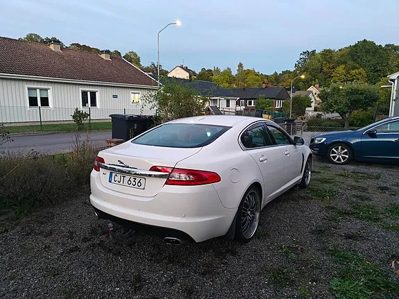 Jaguar Xf 2009 photo 4
