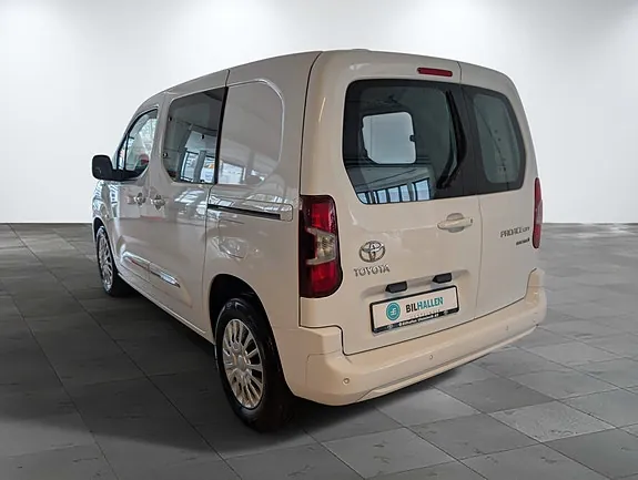 Toyota Proace City 2025 photo 4