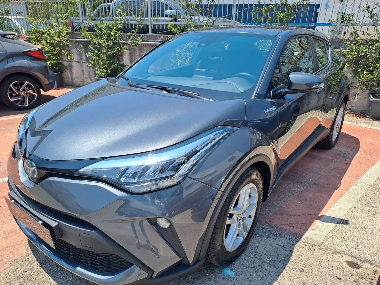Toyota C-Hr 2020 photo 3
