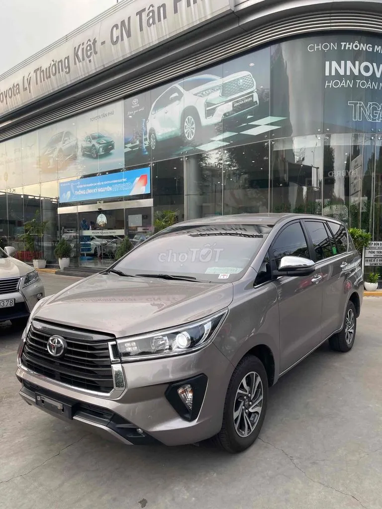Toyota Innova 2023 photo 2