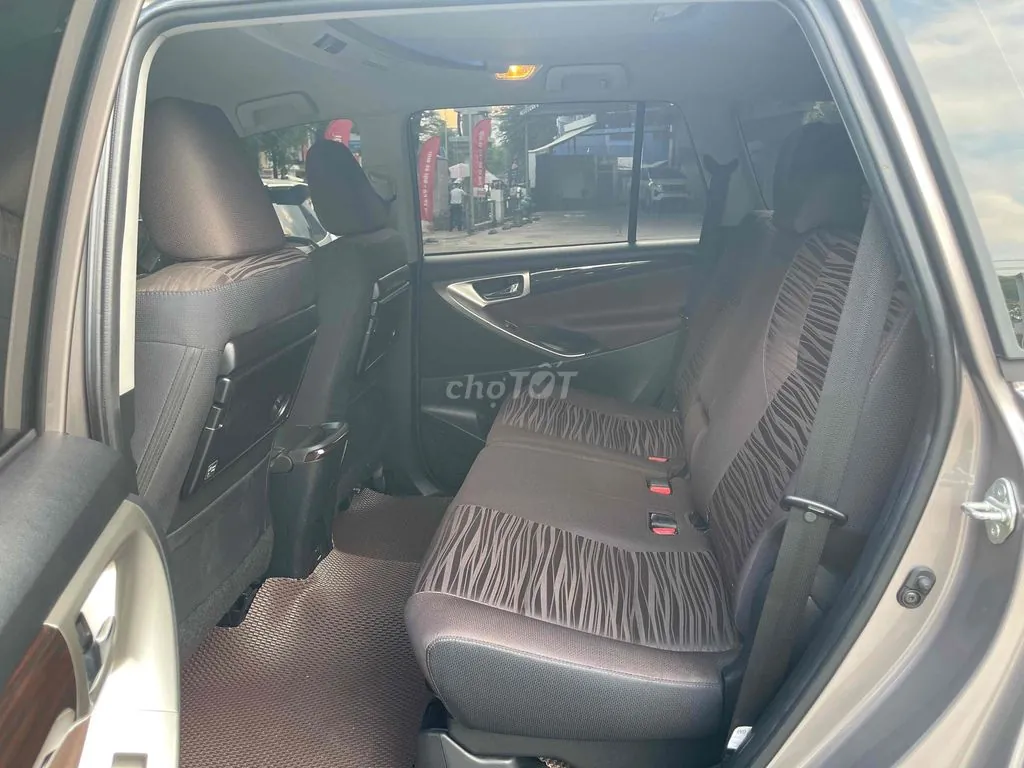 Toyota Innova 2023 photo 5