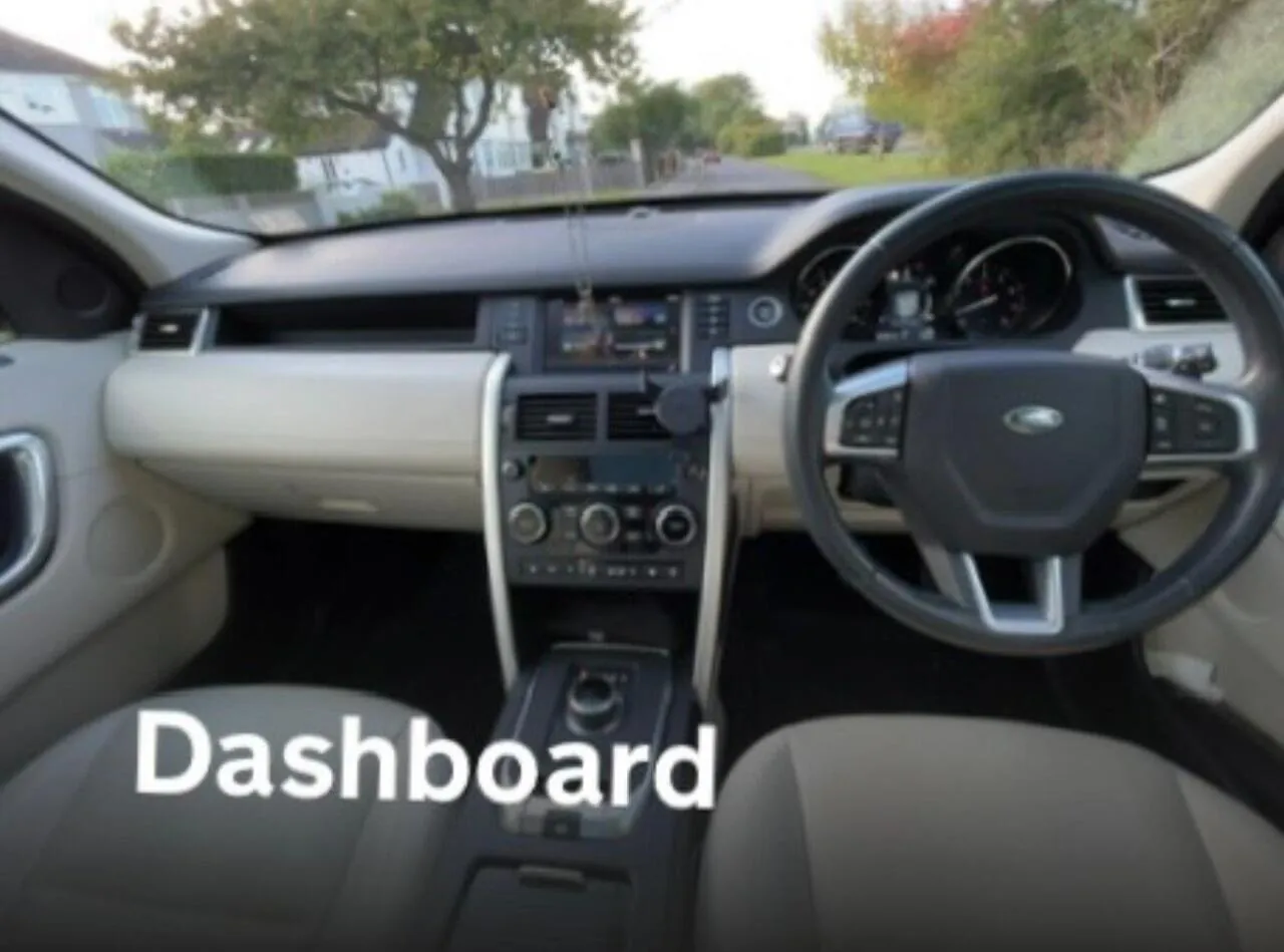 Land Rover Discovery Sport 2019 photo 3