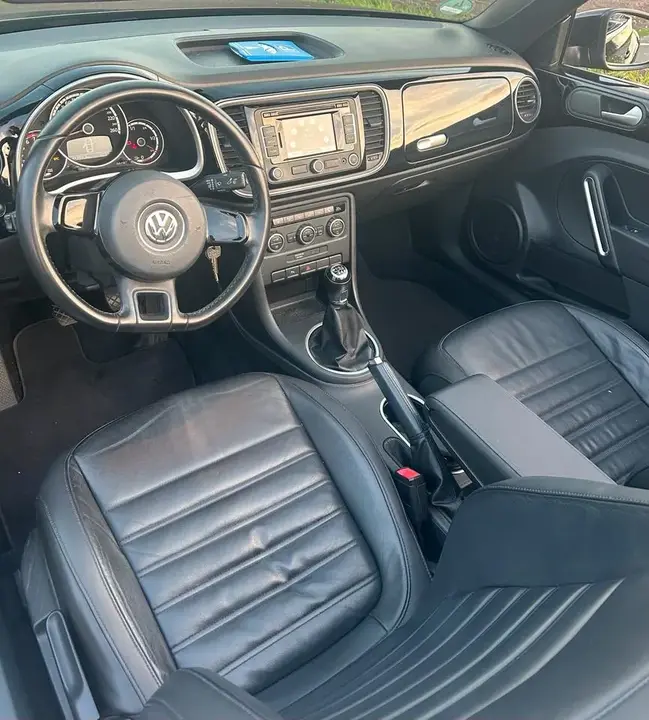 Volkswagen Beetle Cabrio