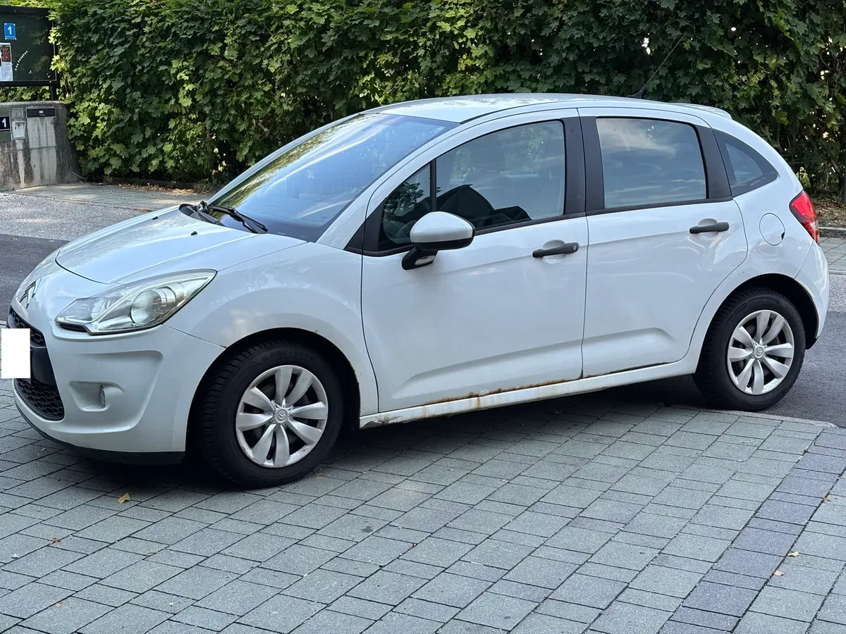 Citroen C3 2010 photo 2