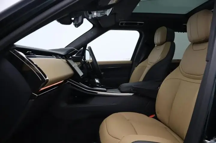 Land Rover Range Rover Sport 2026 photo 3