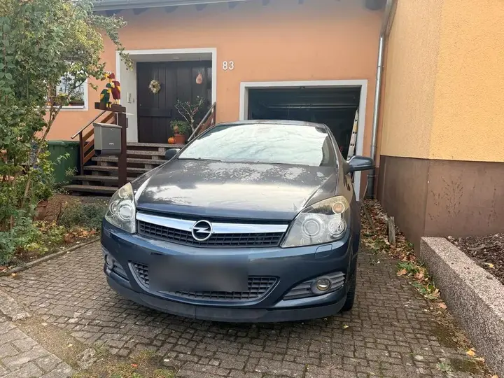 Opel Astra H Gtc