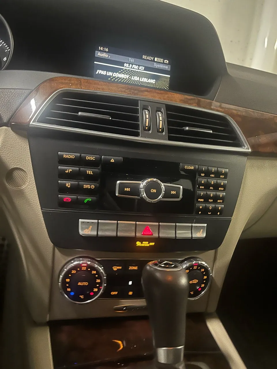 Mercedes-Benz C300 2012 photo 3