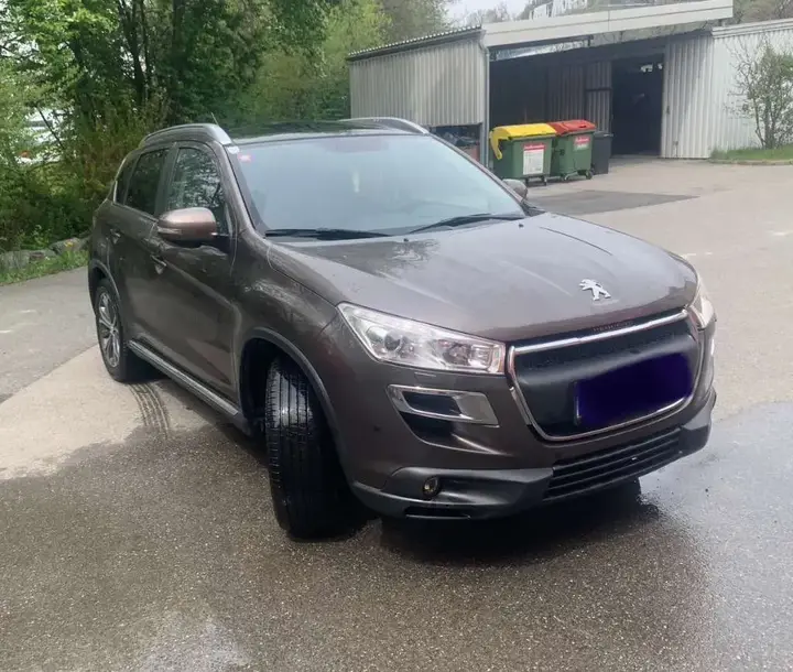 Peugeot 4008