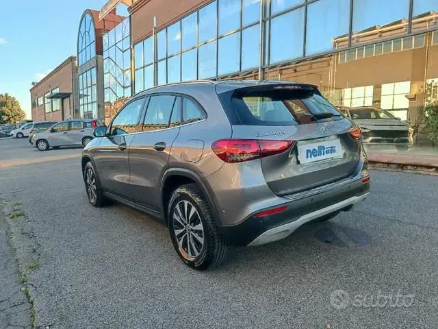 Mercedes-Benz Gla 2022 photo 2