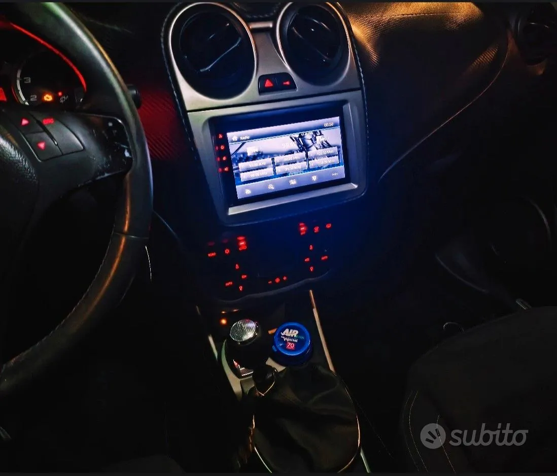 Alfa Romeo Mito 2012 photo 5