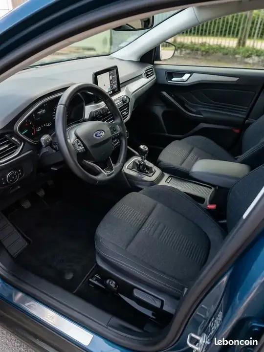 Ford Focus 2020 photo 3