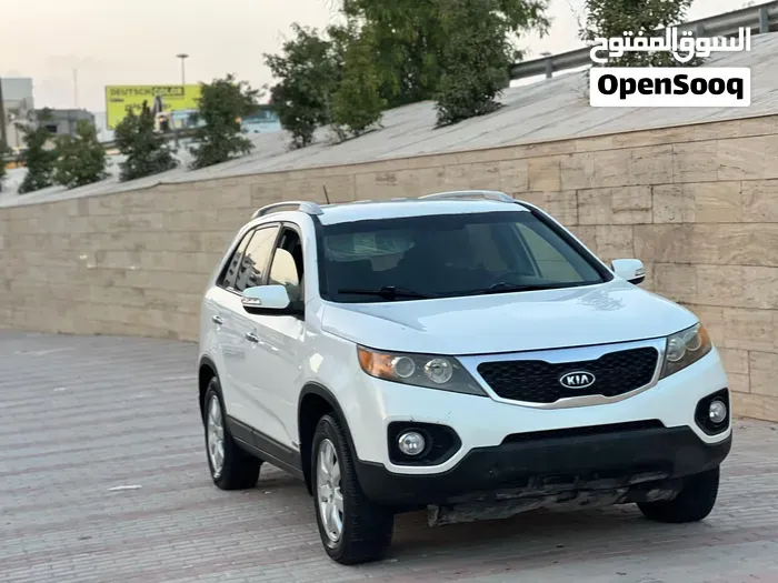 Kia Sorento 2012 photo 2