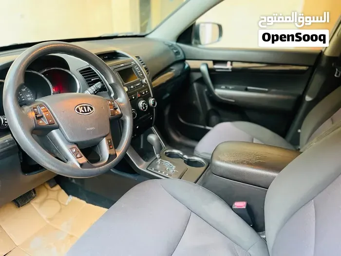 Kia Sorento 2012 photo 5