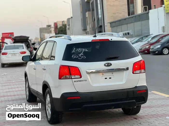 Kia Sorento 2012 photo 4