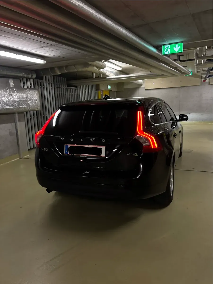 Volvo V60 2011 photo 3
