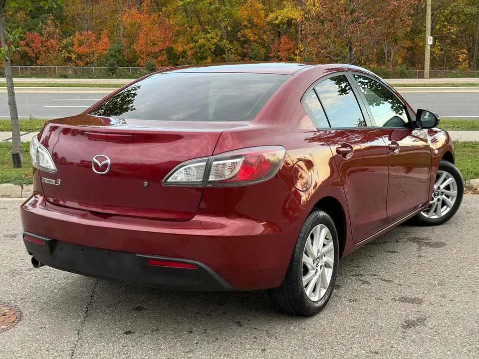 Mazda 3 2010 photo 3