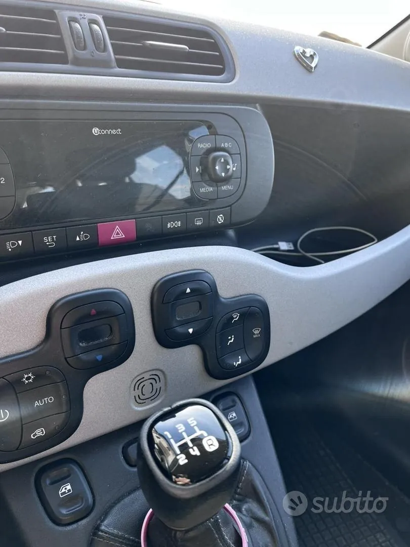 Fiat Panda 2019 photo 4