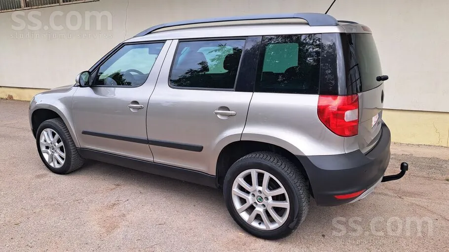 Skoda Yeti 2013 photo 2