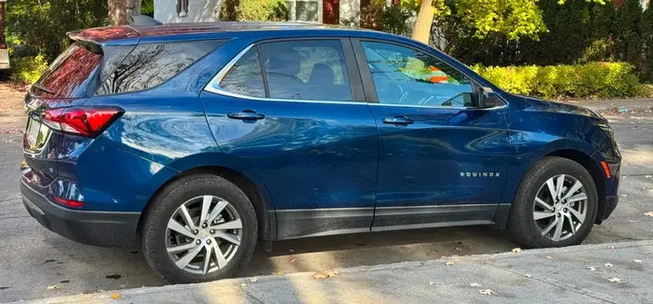 Chevrolet Equinox 2023 photo 3