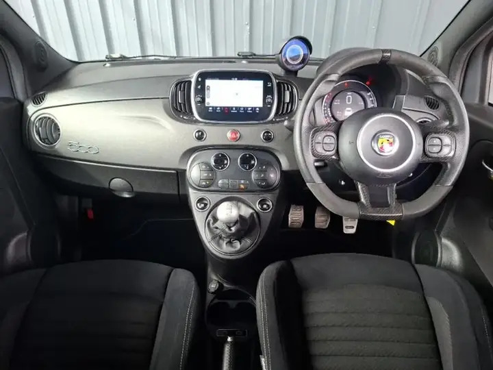 Abarth 595 2021 photo 3