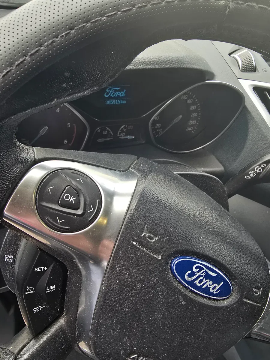 Ford C-Max 2013 photo 2