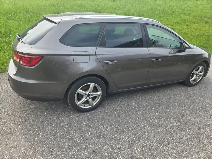 Seat Leon 2015 photo 3