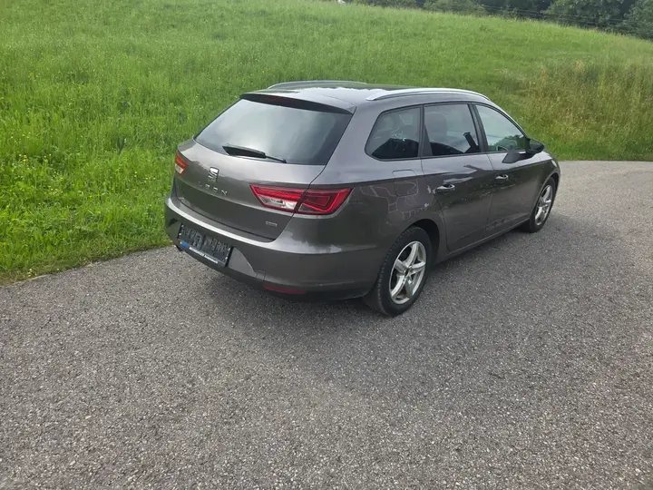 Seat Leon 2015 photo 2