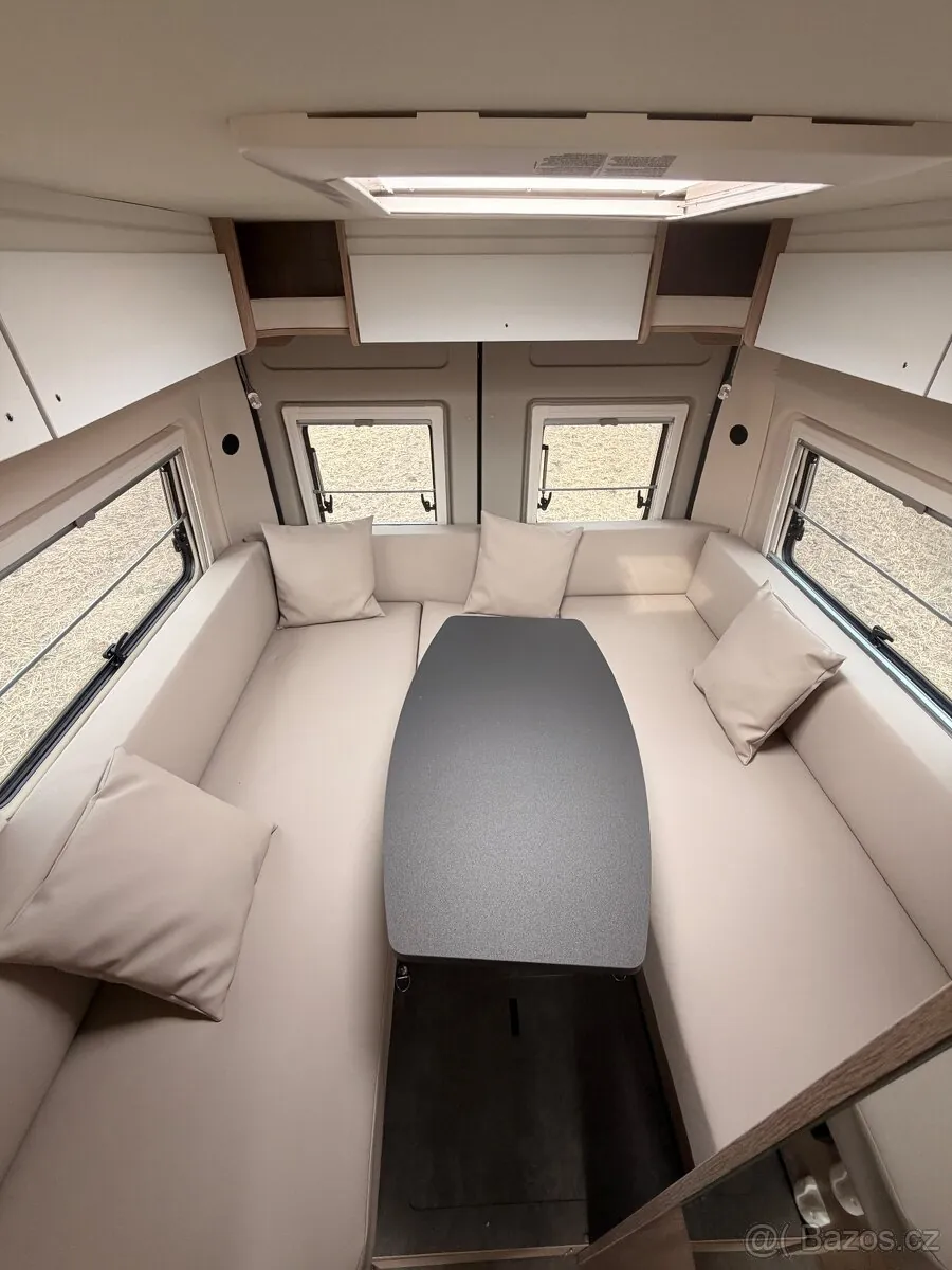 Laika Ecovip 645 2026 photo 2