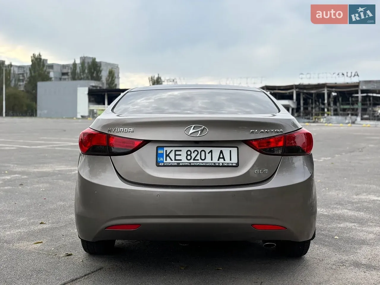 Hyundai Elantra 2011 photo 3