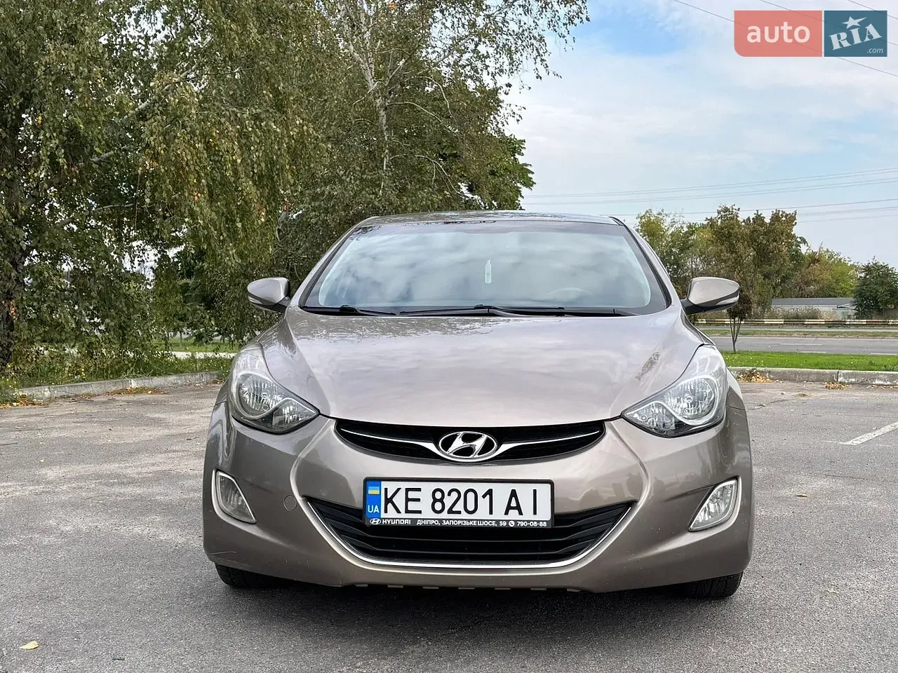 Hyundai Elantra 2011 photo 2