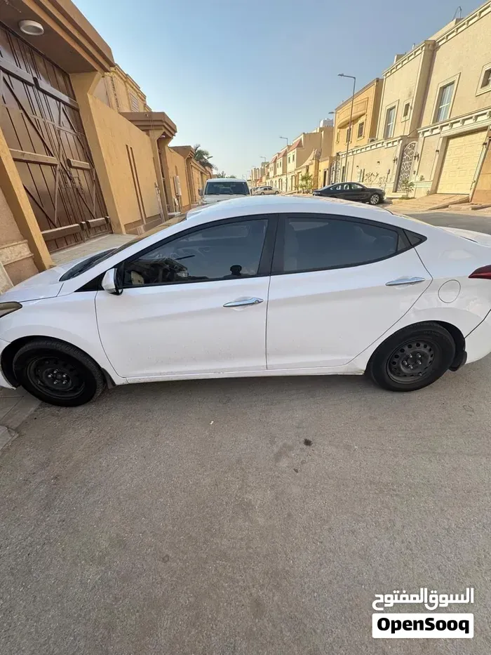Hyundai Elantra 2016 photo 3
