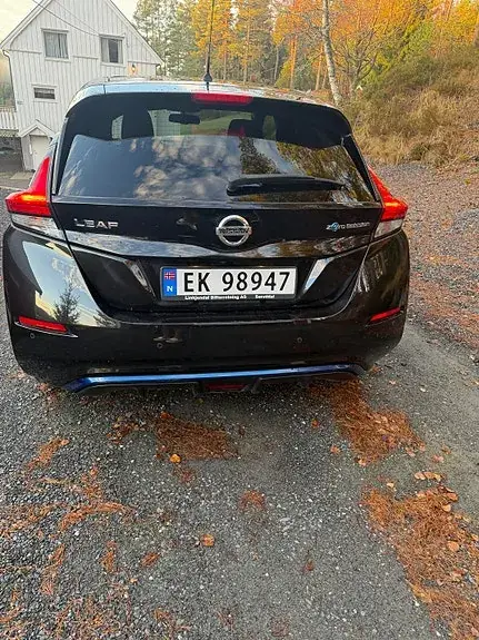 Nissan Leaf 2018 photo 2