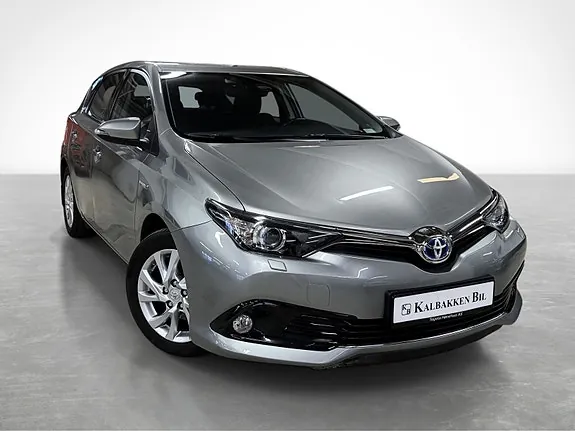 Toyota Auris 2016 photo 3