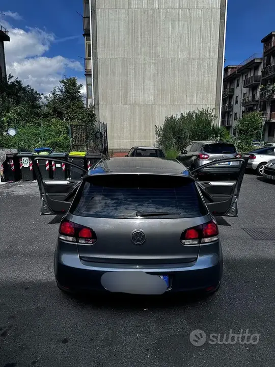 Volkswagen Golf 2011 photo 3