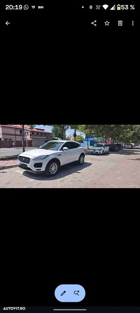 Jaguar E-Pace 2019 photo 4