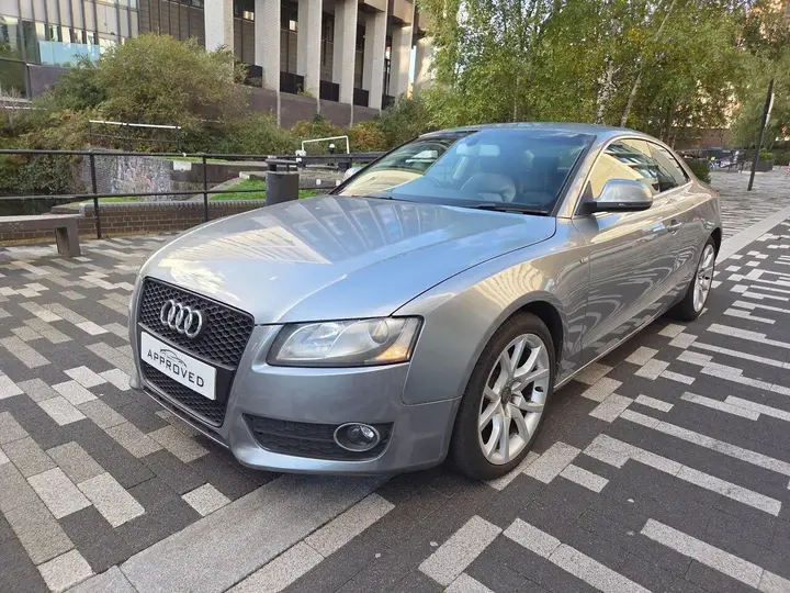 Audi A5 2008 photo 2