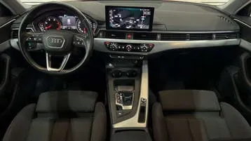 Audi A4 2022 photo 3