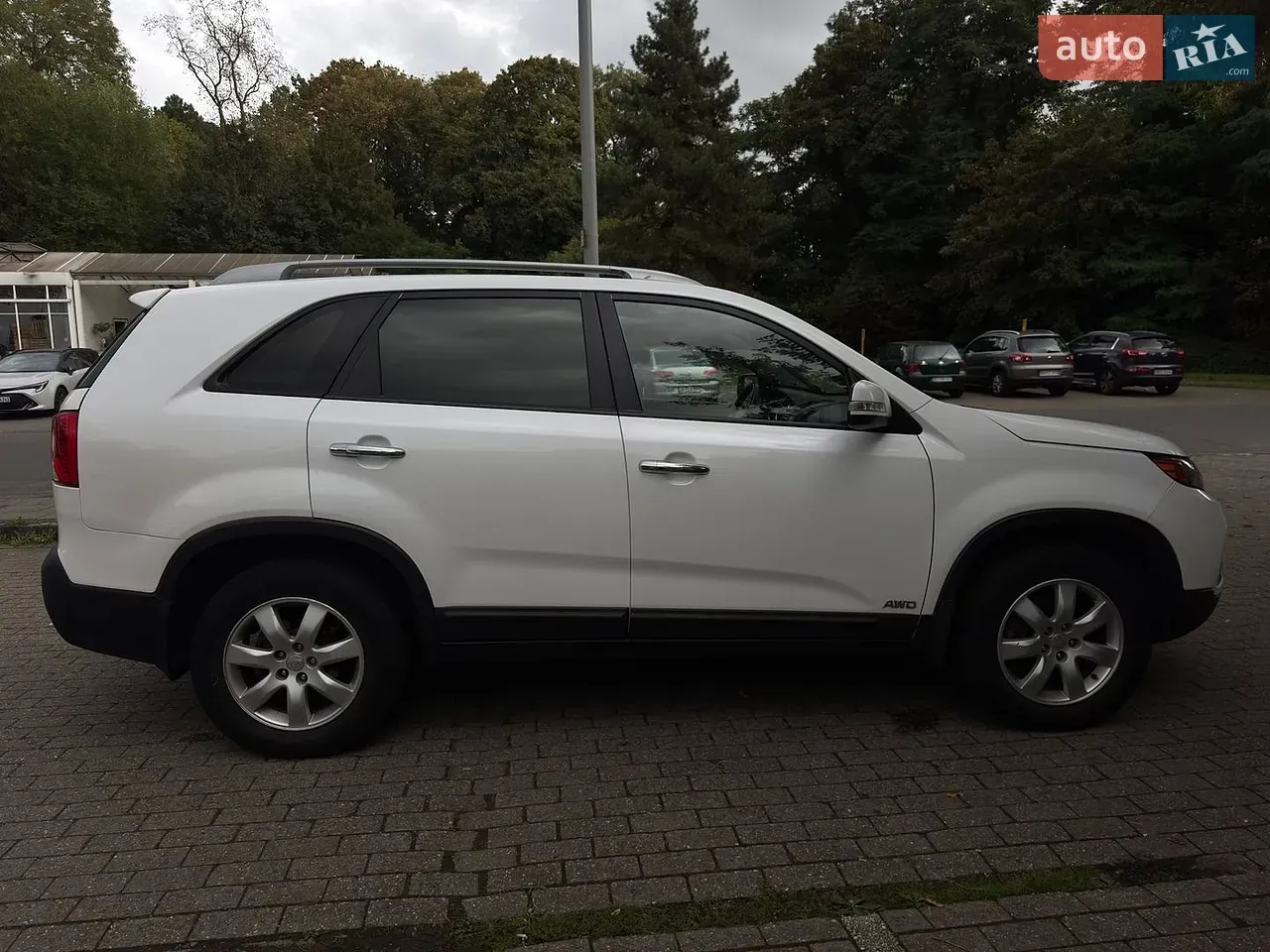 Kia Sorento 2010 photo 4