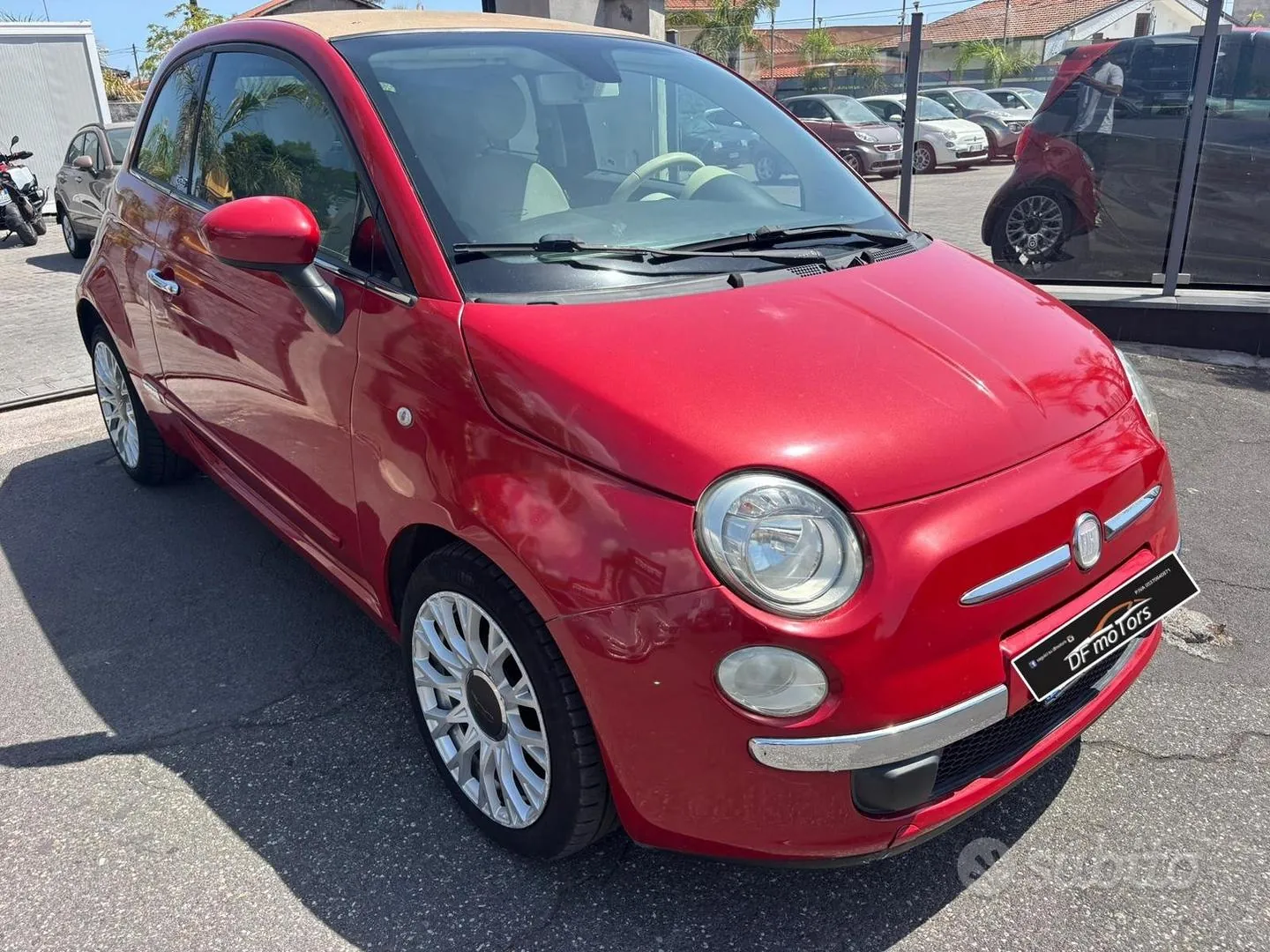 Fiat 500 Cabrio 2011 photo 2